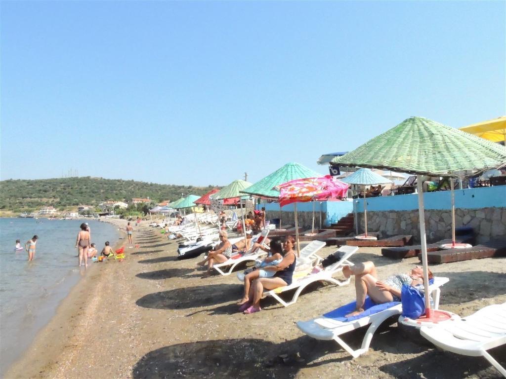 Cunda Beyaz Balina Hotel ไอวาลิค ภายนอก รูปภาพ