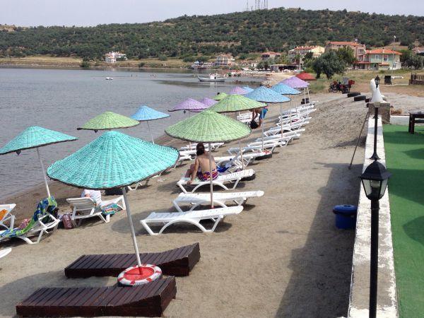 Cunda Beyaz Balina Hotel ไอวาลิค ภายนอก รูปภาพ